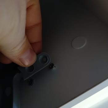 Koçtaş'tan Aldığım Ayakkabılığın Plastik Aksamı Kırıldı