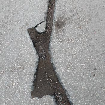 Eskişehir'de Tehlikeli Çukurlar: Acil Çözüm Bekleniyor