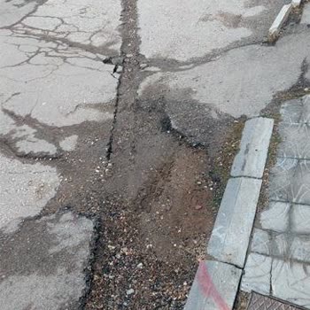 Eskişehir'de Tehlikeli Çukurlar: Acil Çözüm Bekleniyor