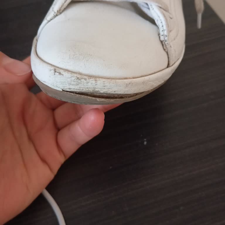 Polo Ayakkabıda Hızlı Deformasyon Ve Yetersiz Müşteri Hizmeti