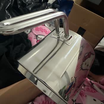 Çizik Ve Paslı Ürünlerle Hayal Kırıklığı