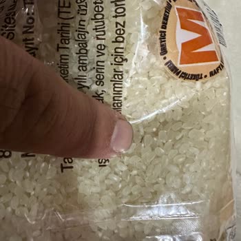 Migros'tan Aldığım Pirinçte Kurt Çıktı