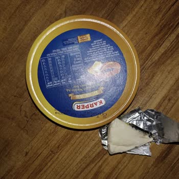 Son Kullanma Tarihi Geçmemiş Krem Peynirde Bozulma