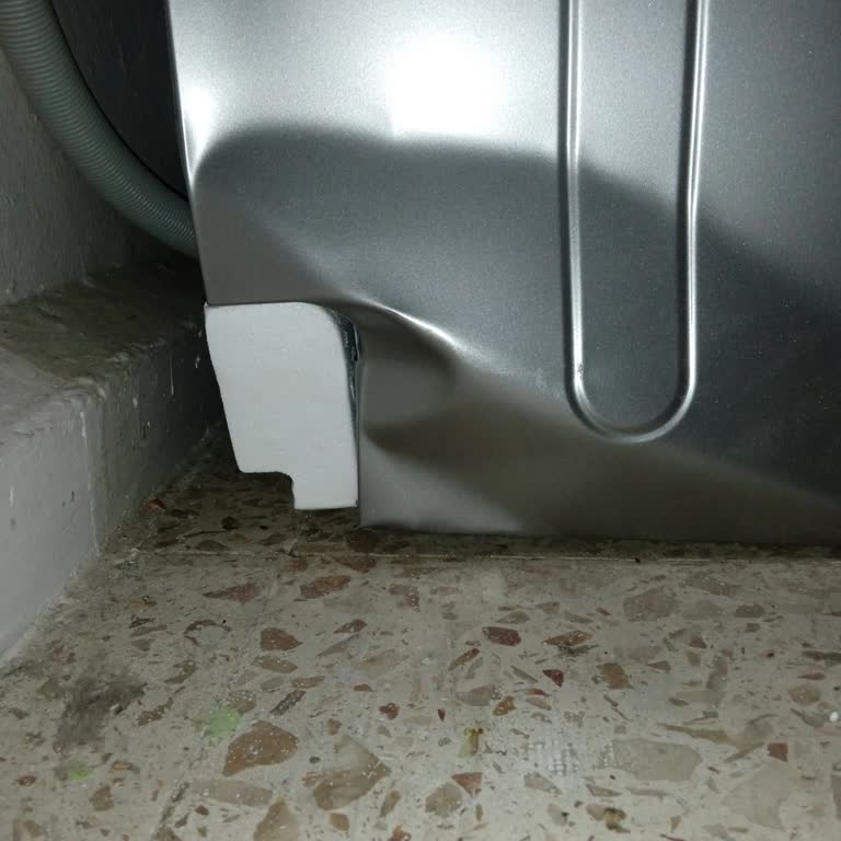 SEG Bulaşık Makinesi Teslimatında Şok Edici Hasar