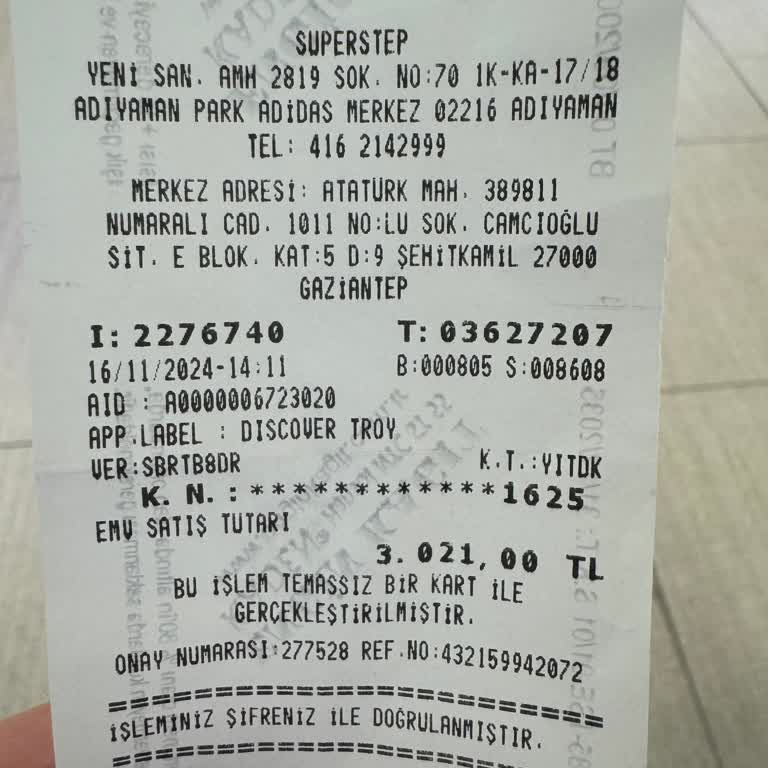 Adidas Mağazasında İade Sorunu