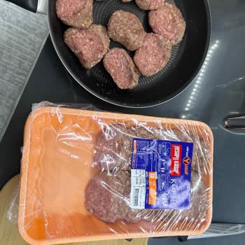 Köfteci Yusuf'ta Bozuk Köfte Skandalı