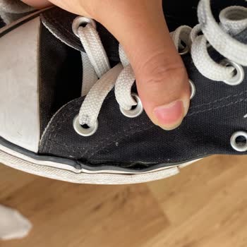 SuperStep Mağazasında Aldığım Converse Ayakkabının Tabanı Açıldı, Değişim Talebim Reddedildi