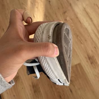 SuperStep Mağazasında Aldığım Converse Ayakkabının Tabanı Açıldı, Değişim Talebim Reddedildi