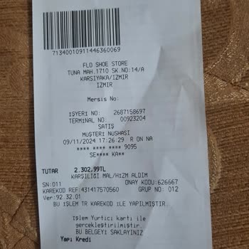 FLO Mağazasında İlgisiz Kasiyer Ve Kayıp Puan Sorunu