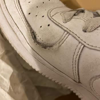 Sneaks Up Nike Ayakkabının Kalitesizliği Ve Müşteri Hizmetleri Sorunu!