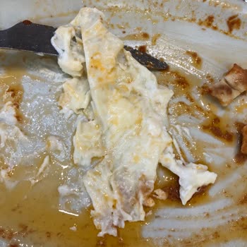 Baydöner'de Hayal Kırıklığı: Kirli Tabak Ve Kötü Hizmet