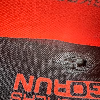 Skechers Ayakkabının 2 Ayda Yıpranması Şaşkınlık Yarattı