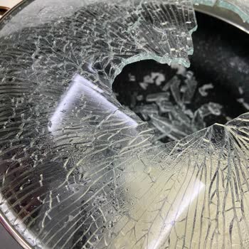 Korkmaz Granit Tencere Kapağı Kendiliğinden Patladı