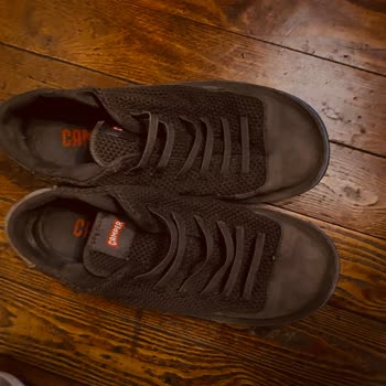 Camper Shoes Worn Only 3 Times, Store Refuses to Assist Without Receipt