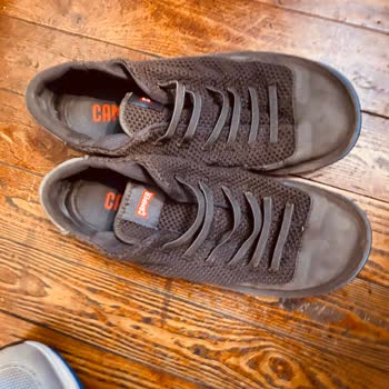 Camper Shoes Worn Only 3 Times, Store Refuses to Assist Without Receipt