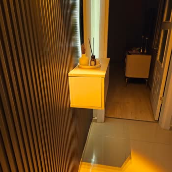 Modern TV Ünitesi Kusurlu Ürün Ve Yetersiz Hizmetle Karşılaştım