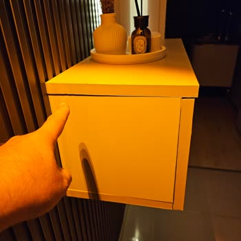 Modern TV Ünitesi Kusurlu Ürün Ve Yetersiz Hizmetle Karşılaştım