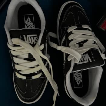 Vans Ayakkabı Değişiminde Tekrar Hayal Kırıklığı