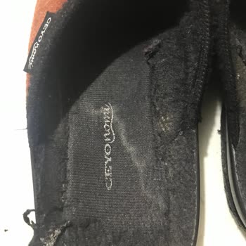 Ceyo Terliklerinde Hayal Kırıklığı