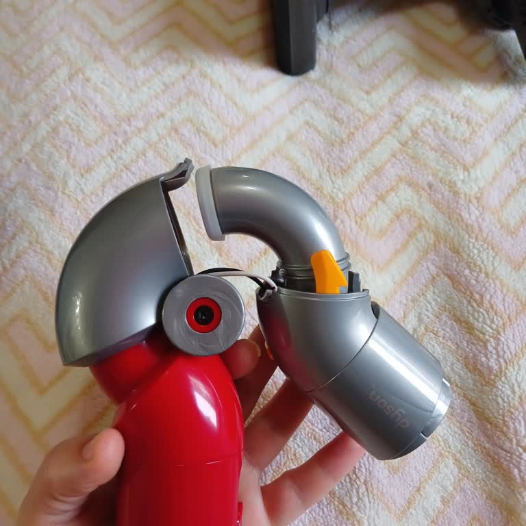 Dyson V12: Beklentileri Karşılamayan Performans