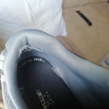 Skechers Ayakkabıda Erken Deformasyon Ve Garanti Sorunu