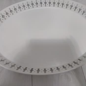 IKEA Amblemli Tepsi Aldım, Ama Orijinal Değil Mi?