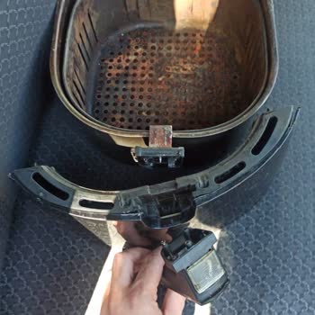 Kumtel Paslanan Hazne Ve İlgisiz Müşteri Hizmetleri