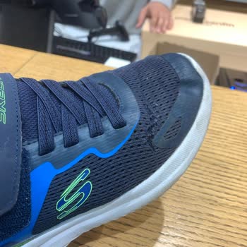 Dayanıklılık Sorunu: Skechers Çocuk Ayakkabısı