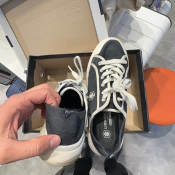 Lumberjack Ayakkabıda Renk Solması Ve Yırtılma Sorunu