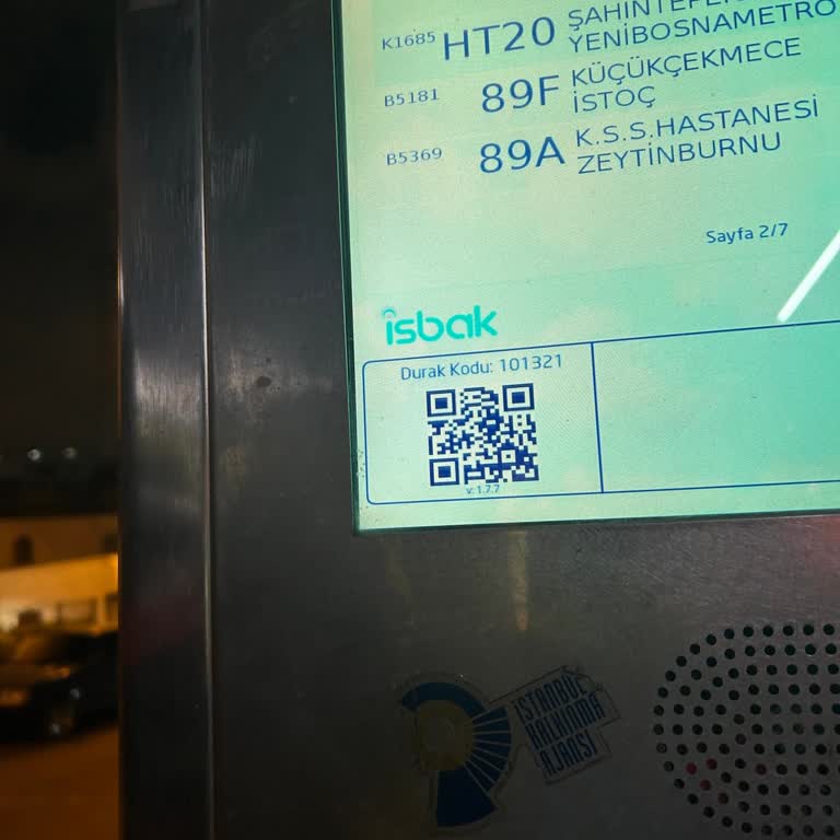 98ab Otobüslerinin Sürekli Gecikmesi İşe Geç Kalmalara Neden Oluyor