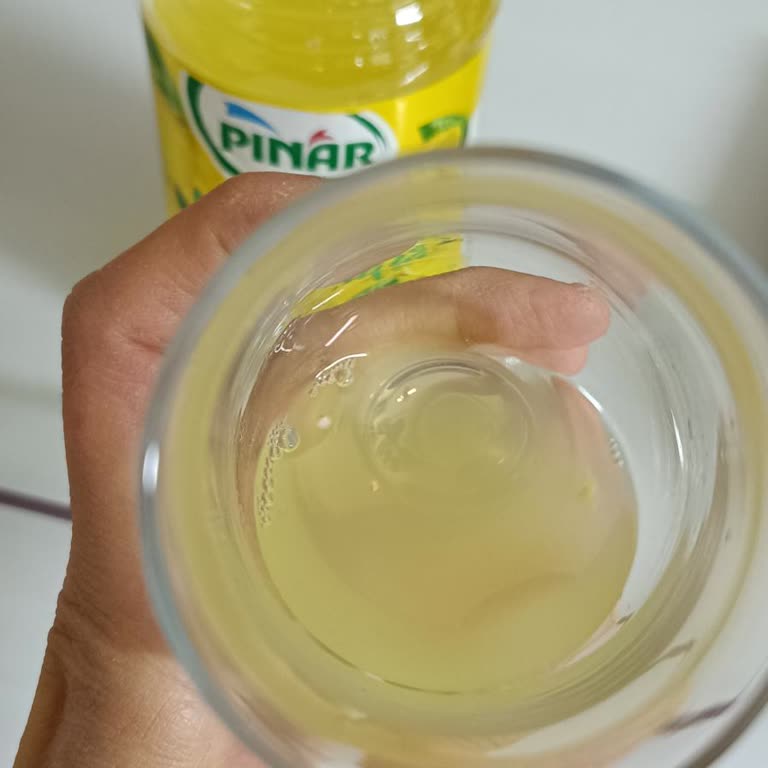 Limonatada Şok Edici Yabancı Madde