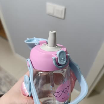 Kayıp Silikon Parça Nedeniyle Kullanılamayan Matara