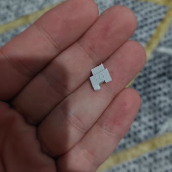 Mutfak Çekmece Raylarında Dayanıksız Parçalar