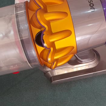 Dyson Süpürge: Yüksek Fiyat, Düşük Performans