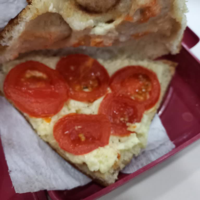 Mis Erimeyen Ve Kokusuz Kaşar Peyniri Hayal Kırıklığı