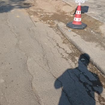 Tuzla'da Esnafın Yol Çilesi