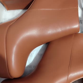 Yanlış Renk Bot Gönderimi Ve Yetersiz Müşteri Hizmetleri