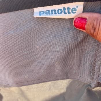 A101'den Alınan Sandalyenin Hızla Deforme Olması