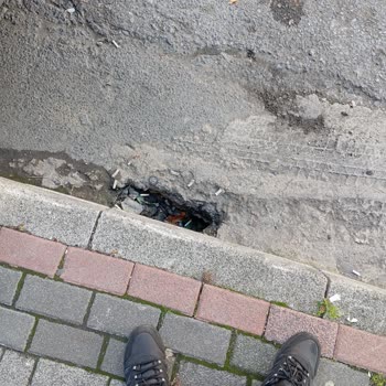 Gaziosmanpaşa'da Süregelen Elektrik Ve Altyapı Sorunları