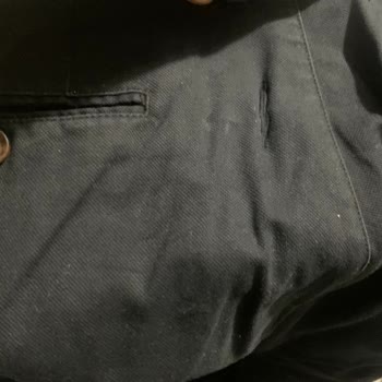 Yırtılan Pantolon Ve Kaba Üslup Sorunu