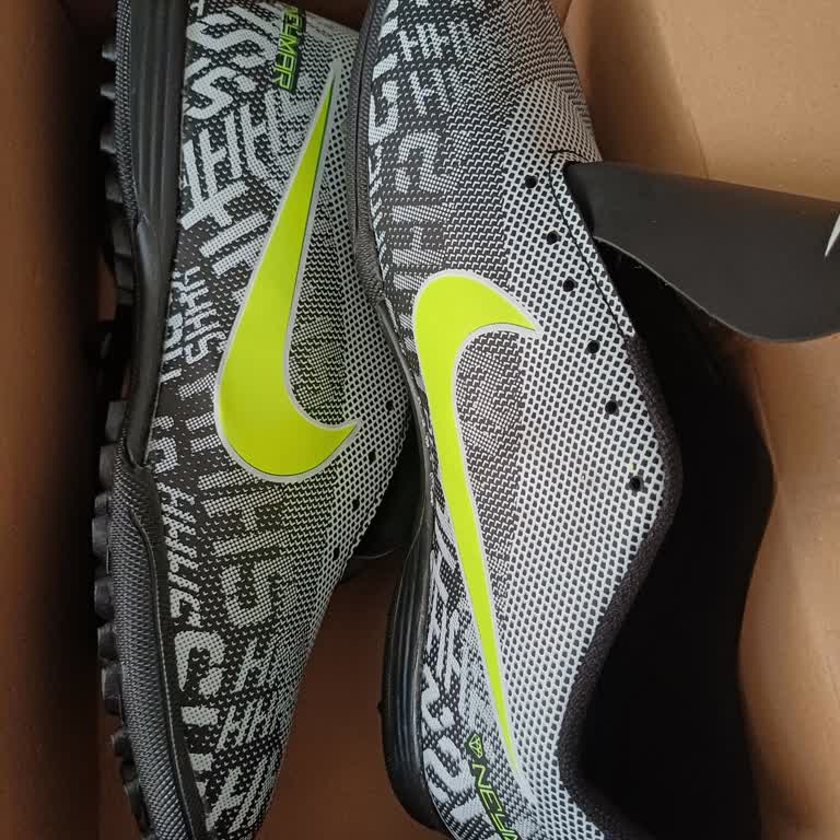 Aras Kargo Ve Sahte Ürün Sorunu: İade Ve İletişim Problemleri