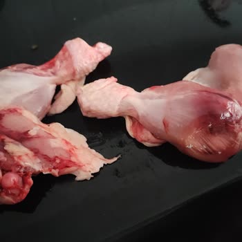 A101'den Aldığım Tavuk Sağlığımı Tehlikeye Attı