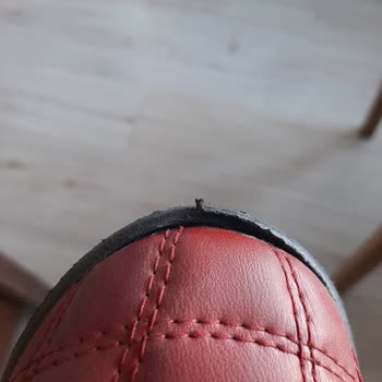 Jump Marka Ayakkabı İlk Maçta Açıldı, İade Reddedildi!