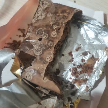 Eksik Ve Küflü Çikolata Şoku