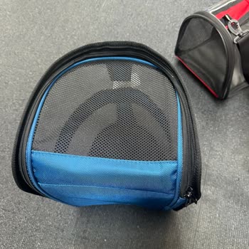 Uçakta Köpeğimle Yaşadığım Kötü Deneyim