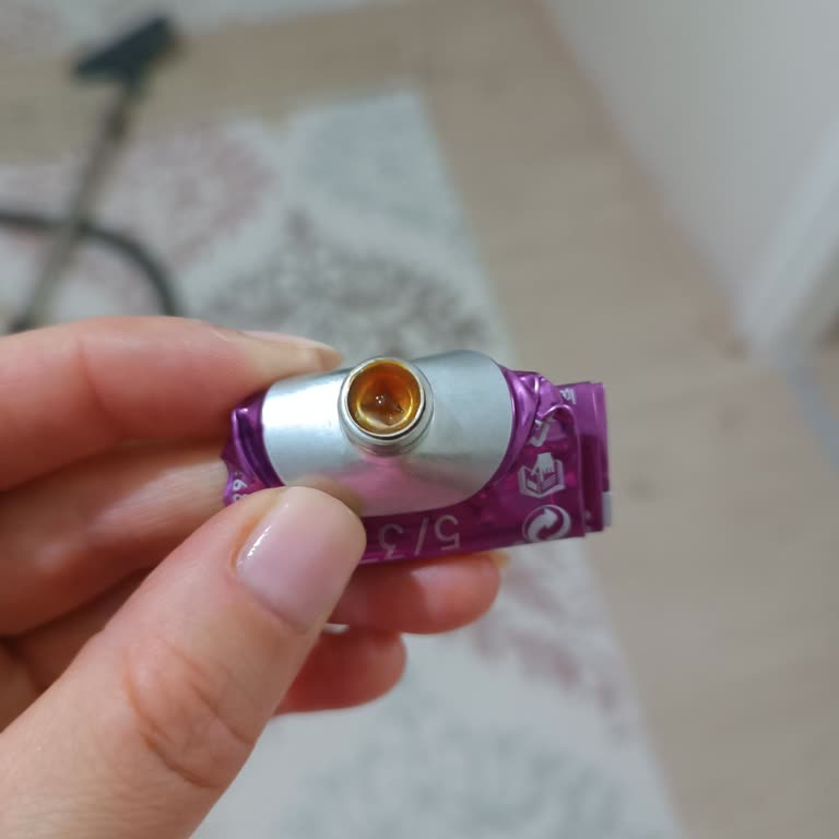 Yanıltıcı Renk: Kışkırtıcı Kahve Yerine Bakır Kızılı