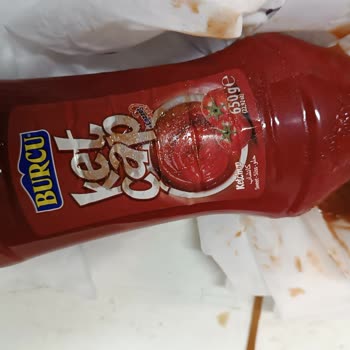 Patlayan Ketçap Kapağıyla Tehlikeli Anlar