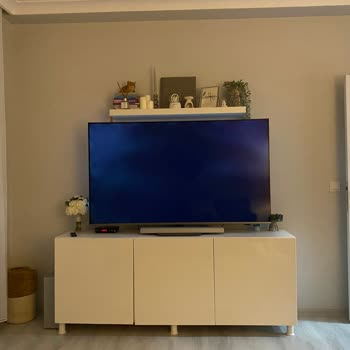 Philips Ambilight TV'de Işık Hüzmesi Sorunu Ve Değişim İade Zorluğu