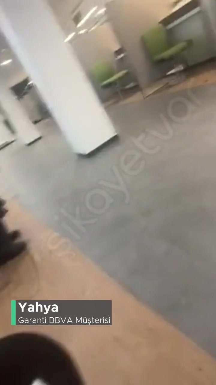 Garanti BBVA İlgisiz Personellerin Vurdumduymazlıkları! videonun kapak resmi