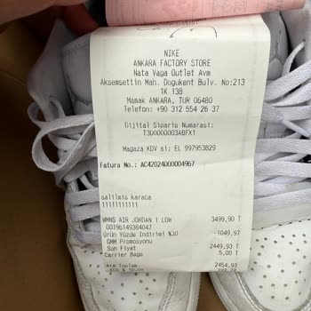 Satış Sonrası Hizmette Hayal Kırıklığı: Nike Ayakkabı Sorunu